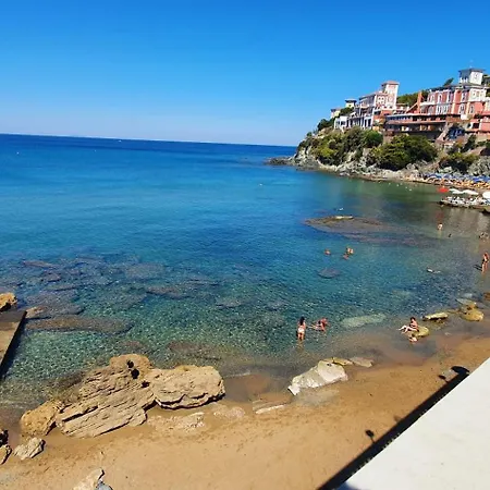 Mediterraneo - Baia Del Quercetano * كاسْتيلونْشيلّو