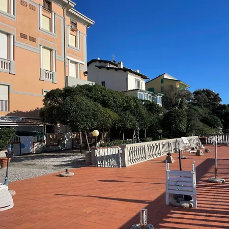 شقة Mediterraneo - Baia Del Quercetano